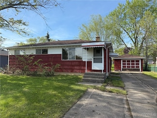 117 Albert St, Depew, NY 14043