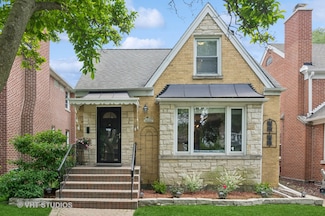 6209 N Legett Ave, Chicago, IL 60646