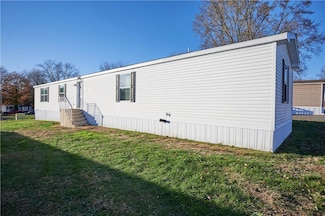 130 Brook Ln, Valencia, PA 16059