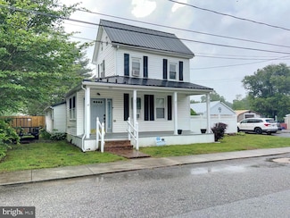 564 Walnut St, Townsend, DE 19734