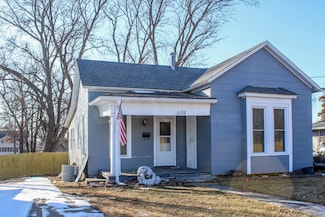 1136 Elm St, Chillicothe, MO 64601