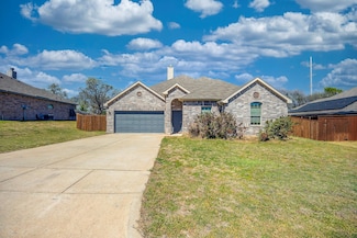 3704 Park Ave, Forest Hill, TX 76140