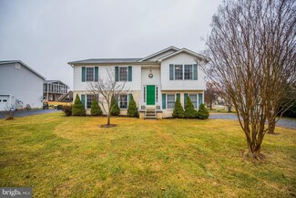 2086 Arlene Ct, Middletown, VA 22645