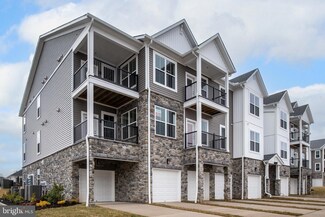 20 Artemisia Way Unit 305, Stafford, VA 22554