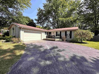 211 Miller Manor, Monticello, IN 47960