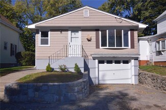 73 Appleton St, Cranston, RI 02910
