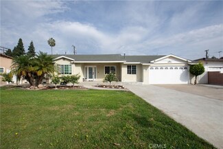 10041 Roselee Dr, Garden Grove, CA 92840