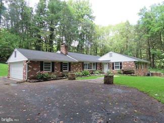 863 Yorklyn Rd, Hockessin, DE 19707