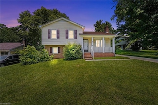 802 Glendale Dr, Greensboro, NC 27406