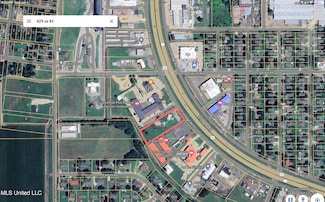 629 U S Highway 82, Greenwood, MS 38930
