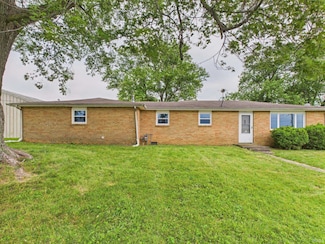 203 E Plum St, Frankton, IN 46044