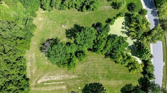 5003 NW High Drive Terrace, Riverside, MO 64150