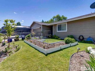 533 E Queen Way, Sparks, NV 89431