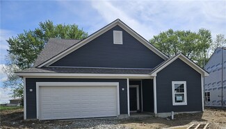 1137 Plymouth Ave, Piqua, OH 45356