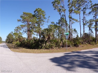 12070 Ashley Ave, Gulf Cove, FL 33981