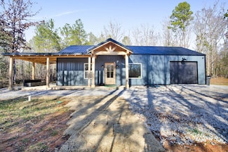 680 County Road 251, Thaxton, MS 38871