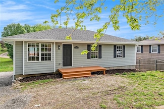 7644 Scout Dr, Meriden, KS 66512