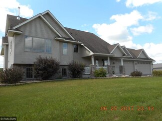 5389 327th St, Stacy, MN 55079