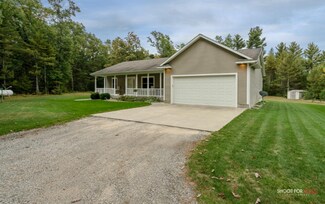 3007 E Meinert Rd, Holton, MI 49425