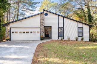3193 Deshong Dr, Stone Mountain, GA 30087