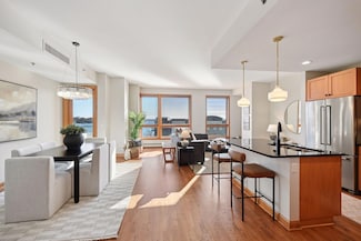 4201 Sunset Dr Unit N406, Spring Park, MN 55384