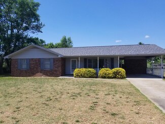 3230 Daly St, Dalzell, SC 29040