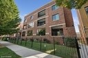 2430 N Linden Place Unit 204, Chicago, IL 60647