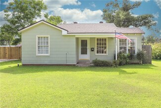 3712 Ernest St, Lake Charles, LA 70605