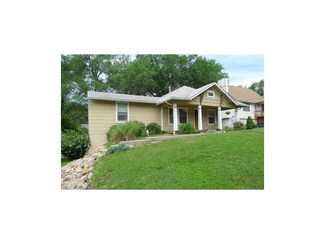 11514 N Walnut St, Kansas City, MO 64155