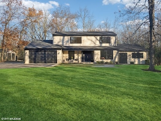 26515 N Longwood Rd, Lake Forest, IL 60045