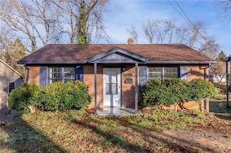 517 W Brookline St, Winston Salem, NC 27127