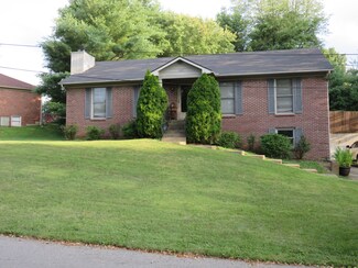 1222 Hollendale Way, Goshen, KY 40026