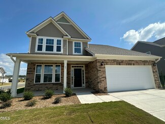 87 Appleseed Dr, Lillington, NC 27546