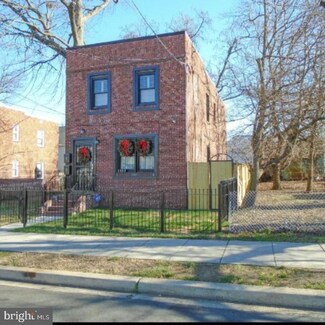 1009 46th St NE, Washington, DC 20019