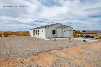 7567 E Cayuse Ct, Kingman, AZ 86401