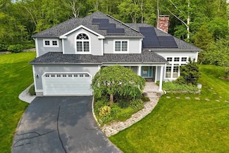 33 Gulf Hill Dr, South Dartmouth, MA 02748