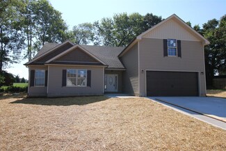 104 Arbour Greene S, Clarksville, TN 37040