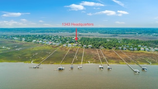 1343 Headquarters Plantation Dr, Johns Island, SC 29455