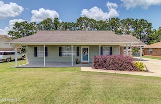 10735 Plummer Cir, Gulfport, MS 39503