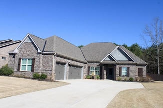 406 Lakeview Way, Lagrange, GA 30241