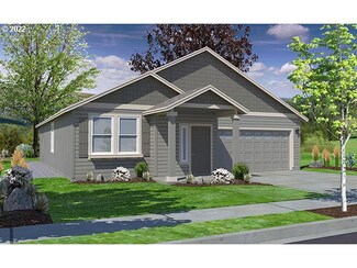 183 Rockcrest Dr, Lowell, OR 97452