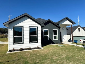 2600 San Gabriel Dr, Granbury, TX 76048