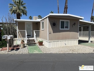 10 Hayes Dr, Cathedral City, CA 92234