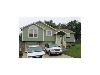 4218 S Marshall Dr, Independence, MO 64055