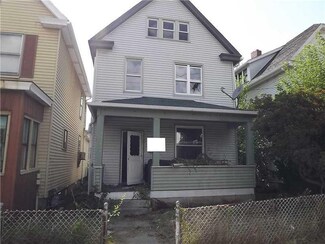 1411 3rd Ave, New Kensington, PA 15068