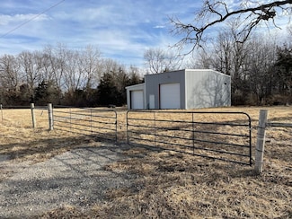 601-799 105th St, Joy, IL 61260
