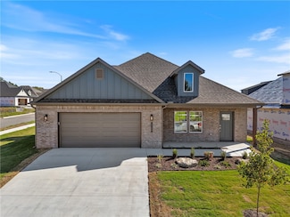 2309 N Lexington St, Siloam Springs, AR 72761