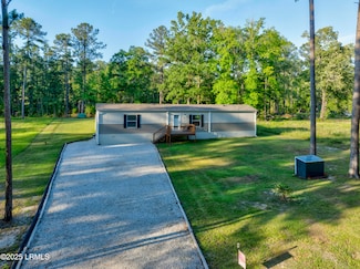 91 Bailey Cir, Seabrook, SC 29940