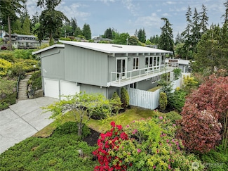 900 Sea Vista Place, Edmonds, WA 98020