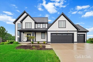 190 Jason Ave SW, Walker, MI 49534